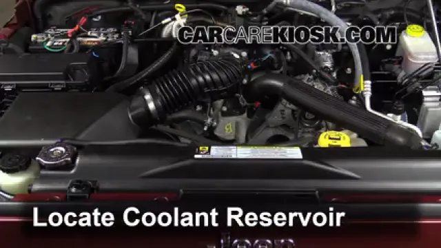 2010 Jeep Wrangler Unlimited X 3.8L V6 Antigel (Liquide de Refroidissement) Vérifiez le niveau d'antigel